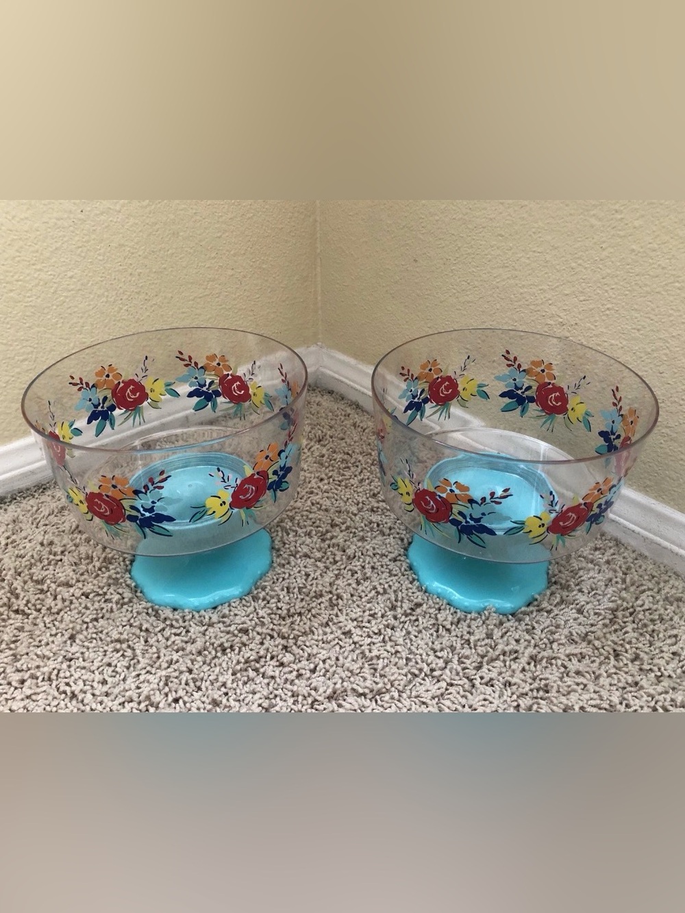 Set of 2 The Pioneer Woman Floral Footed Plastic Snack / Candy Bowl 6.5” tall